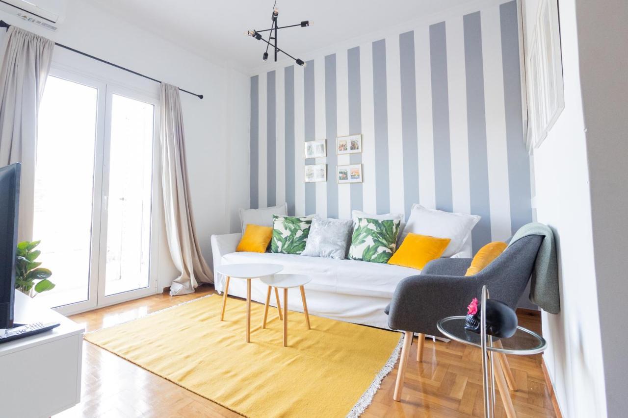 Retropolitan Living Patras Apartment Exterior photo